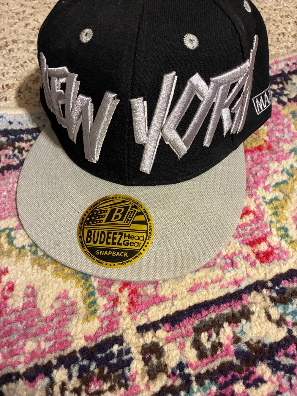 Budeez Head Gear New York snap back cap